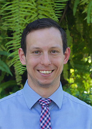 Dr Antony Winkel